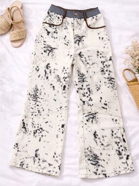 Wide-Leg Tie-Dye White and Black Jeans and Denim